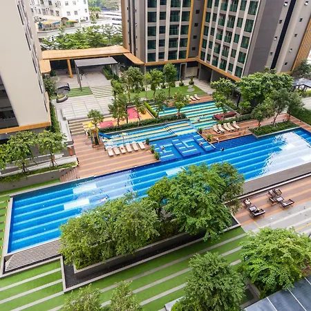 Tropical House - New Apartment At Delasol